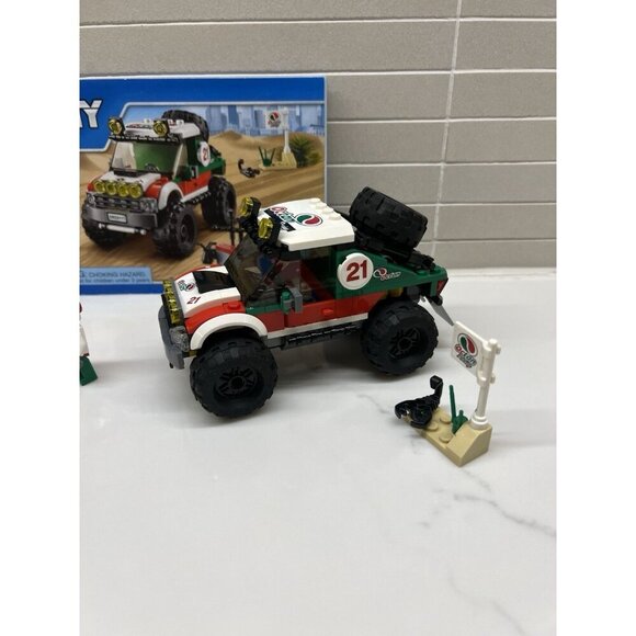 LEGO City Great Vehicles 4 x 4 Off Roader Kit (176 Piece) - Picture 3 of 4